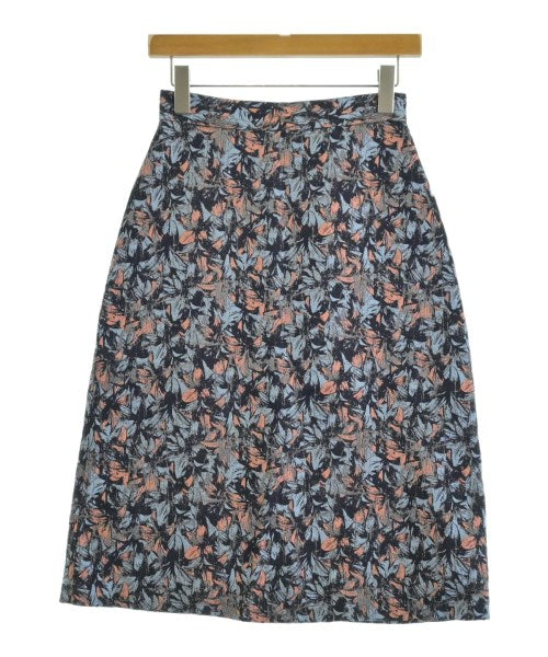 COQULE กระโปรงยาวถึงเข่า