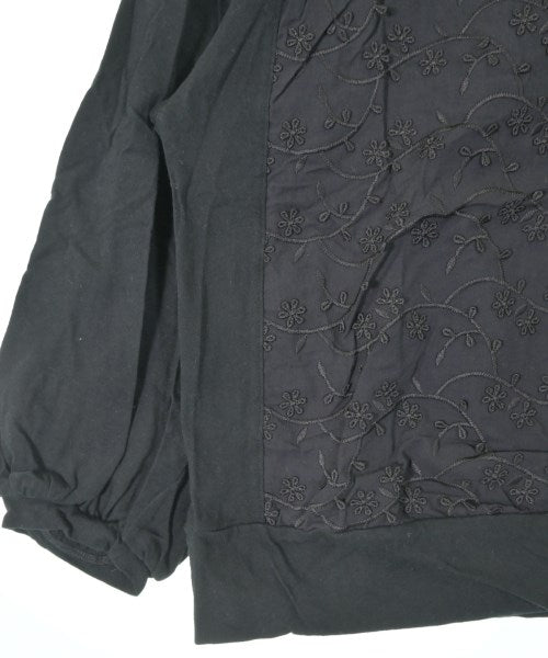 DADAISM เสื้อยืด/เสื้อท็อปส์