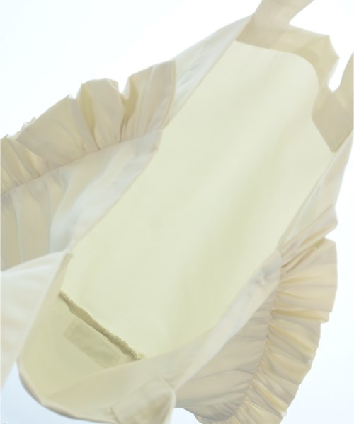 Fit more กระเป๋าถือขนาดใหญ่