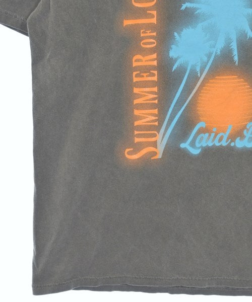 Laid.B เสื้อยืด/เสื้อท็อปส์