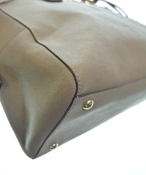 MICHAEL KORS กระเป๋าสะพาย