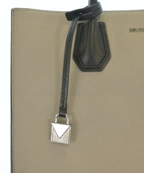 MICHAEL KORS กระเป๋าถือขนาดใหญ่