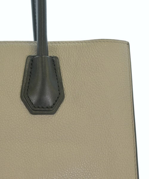 MICHAEL KORS กระเป๋าถือขนาดใหญ่
