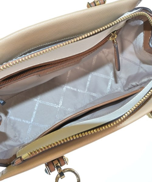 MICHAEL KORS กระเป๋าสะพาย