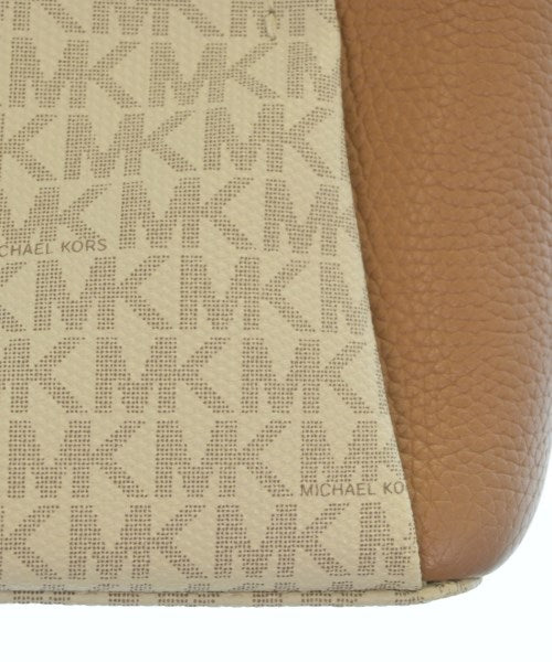 MICHAEL KORS กระเป๋าถือ