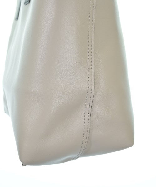MICHAEL KORS กระเป๋าถือขนาดใหญ่