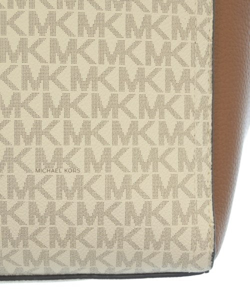 MICHAEL KORS กระเป๋าสะพาย