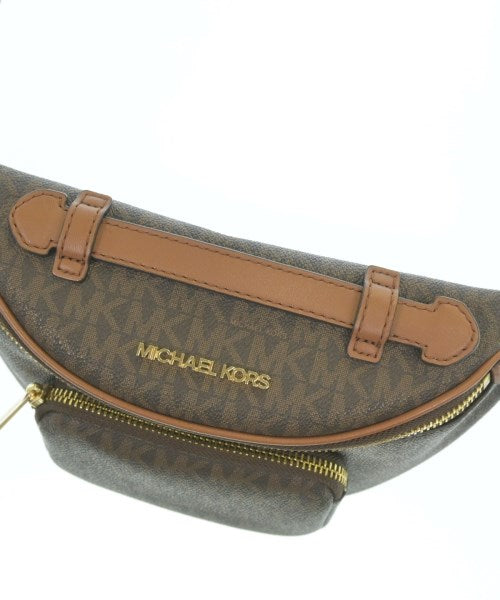 MICHAEL KORS กระเป๋าสะพาย