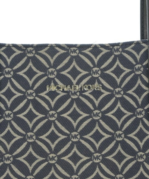 MICHAEL KORS กระเป๋าถือ
