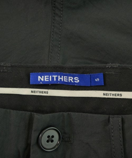 NEITHERS กางเกงขาสั้น