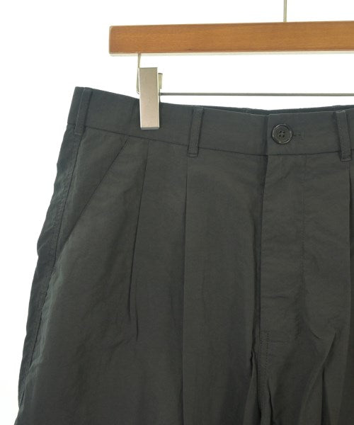 NEITHERS กางเกงขาสั้น