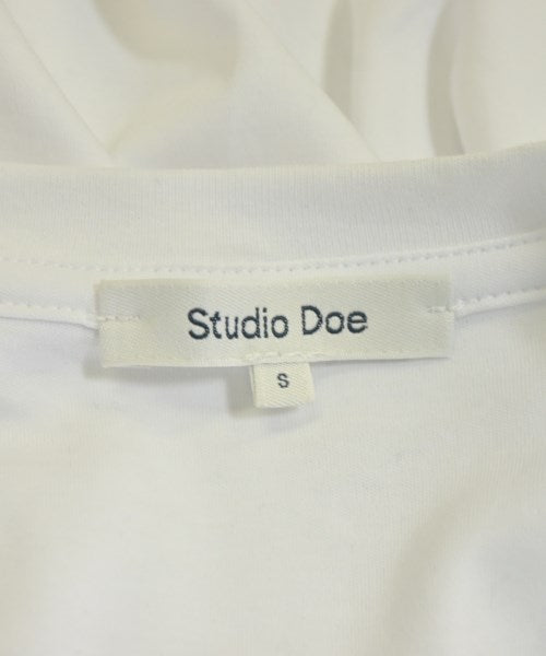 STUDIO DOE เสื้อยืด/เสื้อท็อปส์