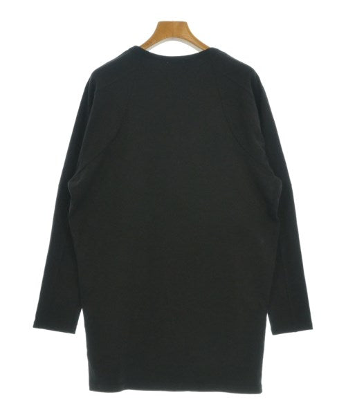STUDIO DOE เสื้อยืด/เสื้อท็อปส์