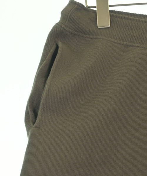 Taa กางเกงขาสั้น