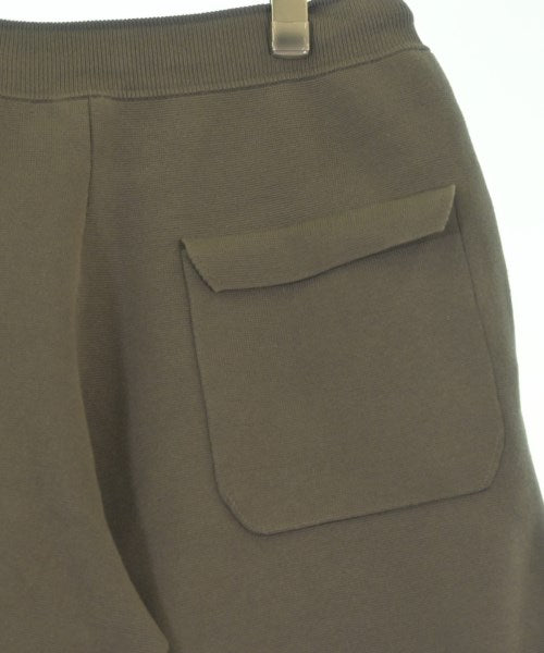 Taa กางเกงขาสั้น