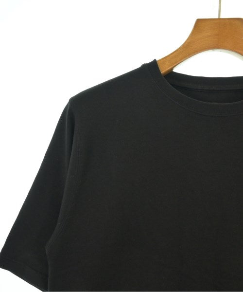 THIS IS NOT CLOTHING เสื้อยืด/เสื้อท็อปส์