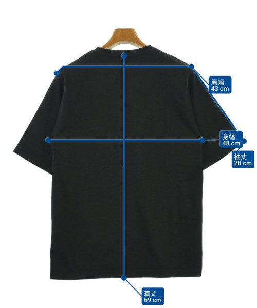 THIS IS NOT CLOTHING เสื้อยืด/เสื้อท็อปส์