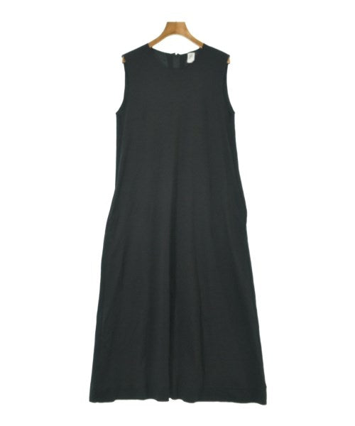 GOOD PEOPLE GOOD STITCHING GOOD PRODUCT ชุดเดรส