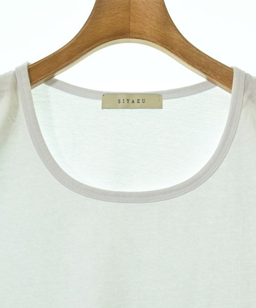 SIYAZU เสื้อยืด/เสื้อท็อปส์