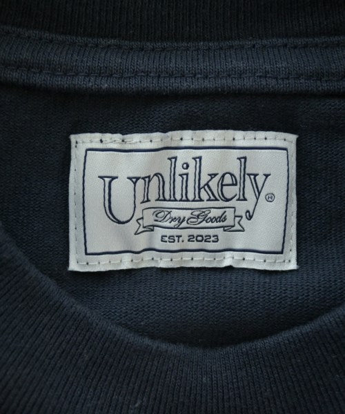 Unlikely เสื้อยืด/เสื้อท็อปส์
