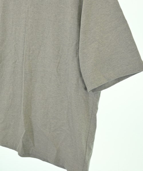 Unlikely เสื้อยืด/เสื้อท็อปส์