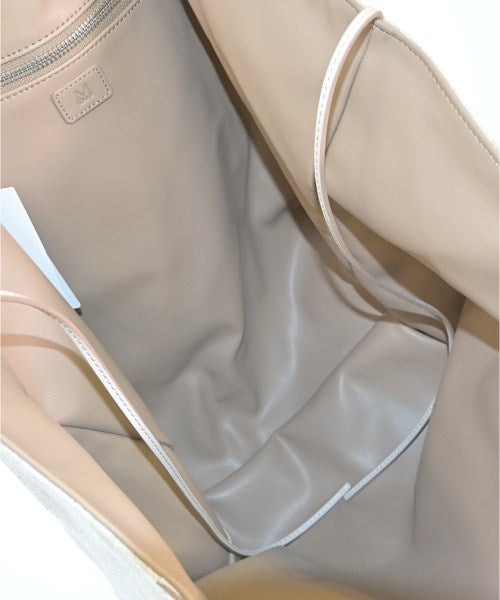 &MyuQ กระเป๋าถือขนาดใหญ่