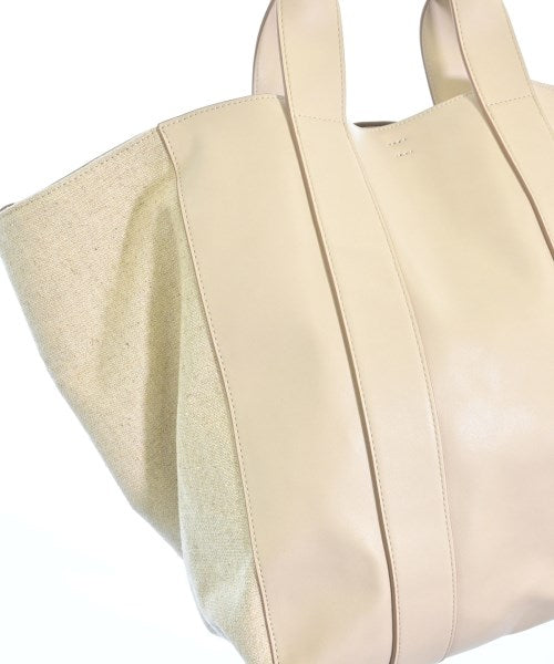 &MyuQ กระเป๋าถือขนาดใหญ่