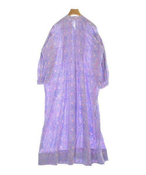 emily levine ชุดเดรส