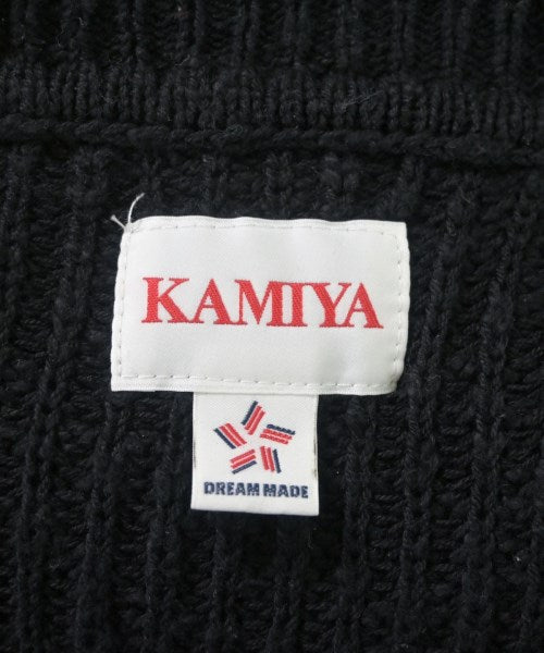 KAMIYA เสื้อกันหนาว