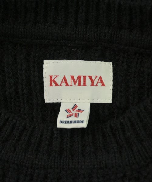 KAMIYA เสื้อกันหนาว