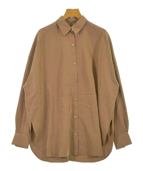 LARUTA เสื้อลำลอง