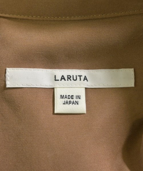LARUTA เสื้อลำลอง
