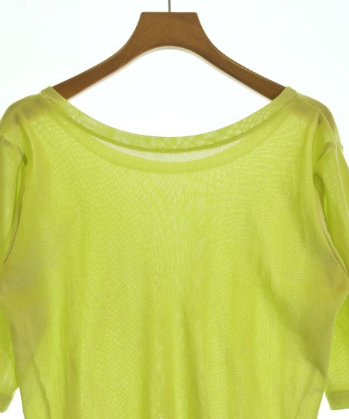 LARUTA เสื้อยืด/เสื้อท็อปส์