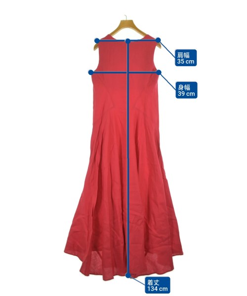 LEQUIO ชุดเดรส