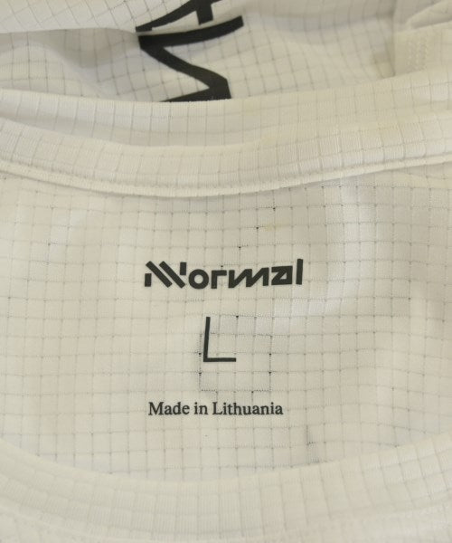 NNormal เสื้อยืด/เสื้อท็อปส์