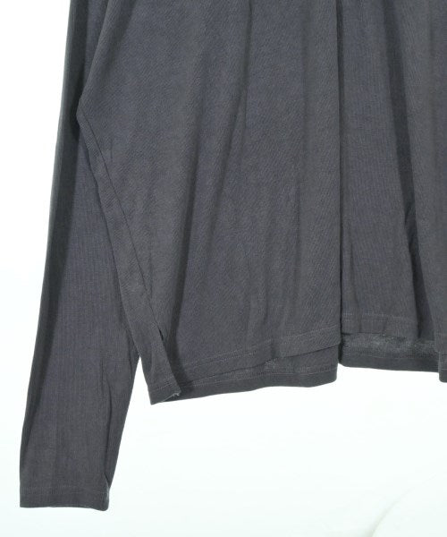 Noia เสื้อยืด/เสื้อท็อปส์