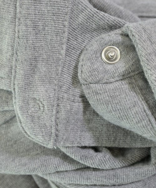 Noia เสื้อยืด/เสื้อท็อปส์
