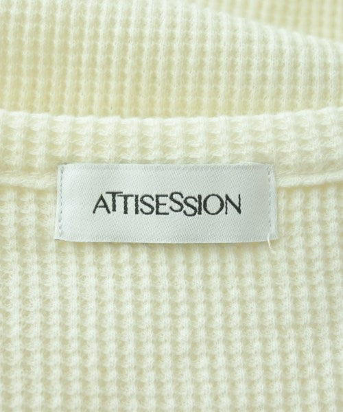 ATTISESSION เสื้อยืด/เสื้อท็อปส์