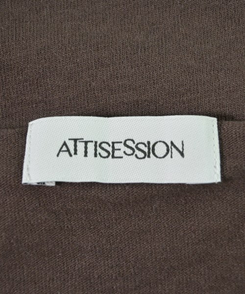 ATTISESSION เสื้อยืด/เสื้อท็อปส์