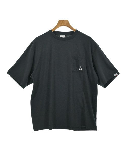 ROGER EGGER เสื้อยืด/เสื้อท็อปส์