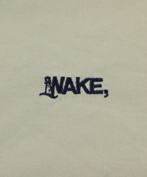 WAKE เสื้อยืด/เสื้อท็อปส์