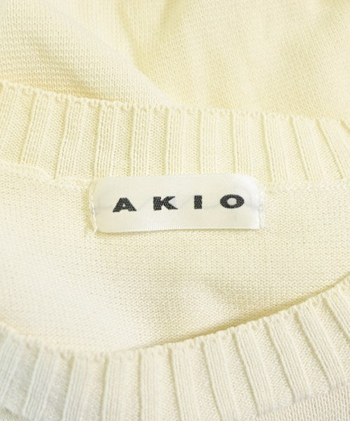 AKIO เสื้อกั๊ก