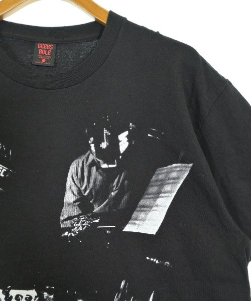 GEEKS RULE เสื้อยืด/เสื้อท็อปส์