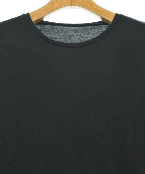 HER. เสื้อยืด/เสื้อท็อปส์