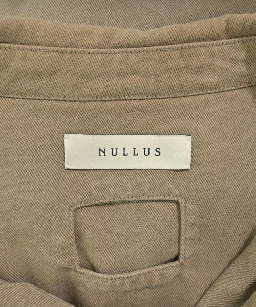 NULLUS แจ็คเก็ตเบลาส์ อื่น
