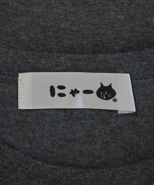 NYA เสื้อยืด/เสื้อท็อปส์