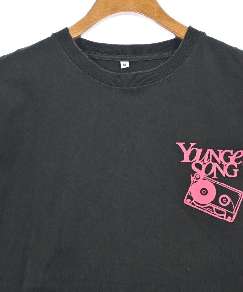 Younger song เสื้อยืด/เสื้อท็อปส์