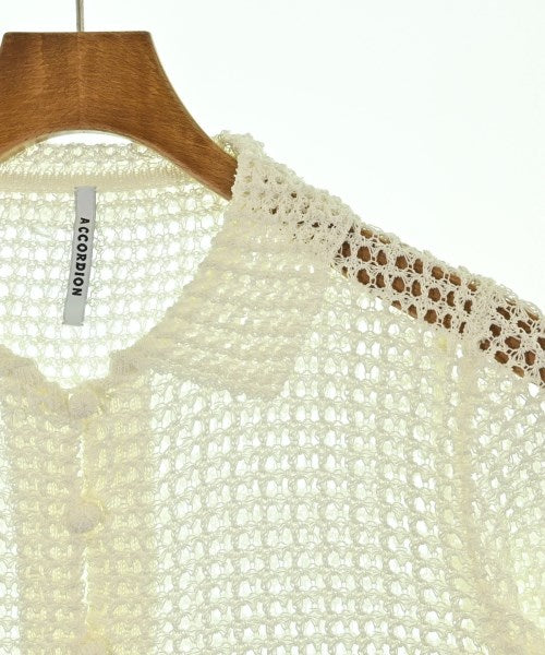 A CCORDION เสื้อคาร์ดิแกน