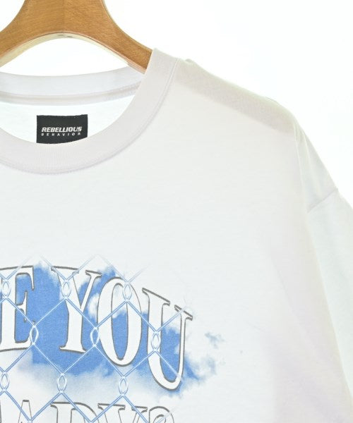 REBELLIOUS BEHAVIOR เสื้อยืด/เสื้อท็อปส์