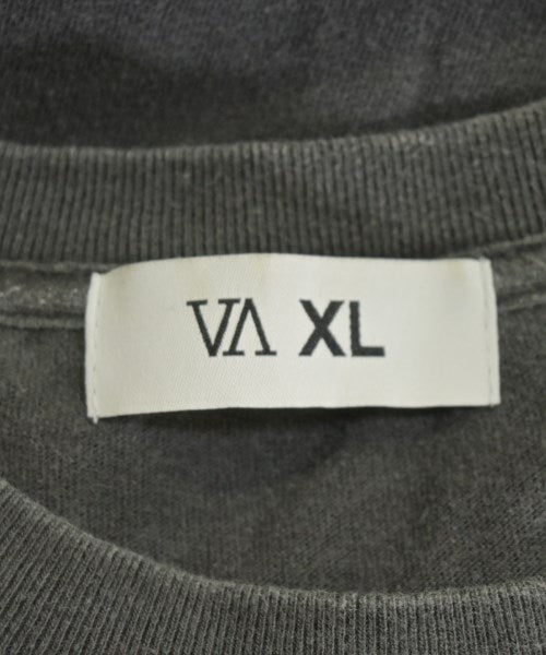 V.A. เสื้อยืด/เสื้อท็อปส์